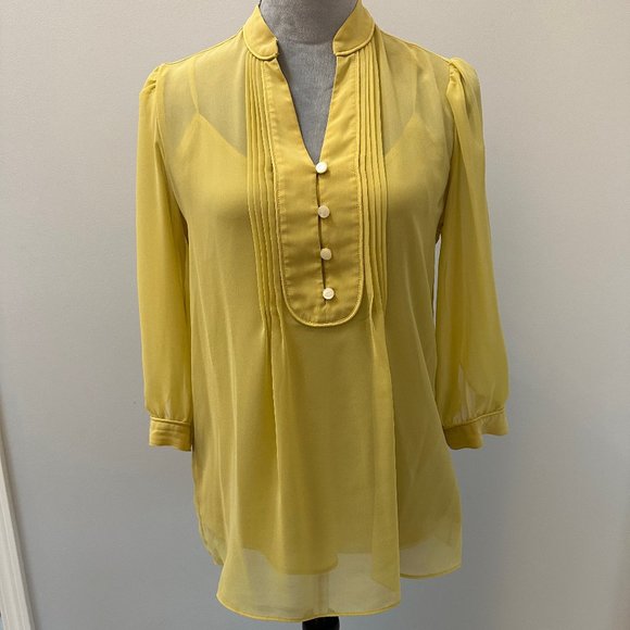 Banana Republic Yellow Silk Blouse (2 pc) - Picture 1 of 7